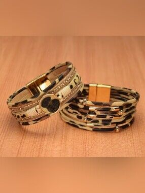 2 PCS Gold Plated Leopard Wrist Bands Faux Leather Leopard Stacked Bangles